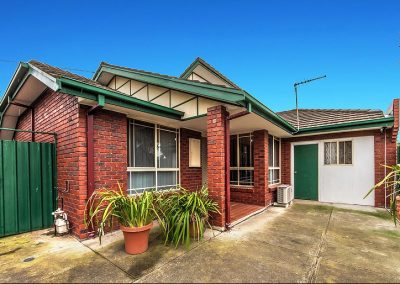 I told Lisa I was keen to move forward; We won my next investment at auction 12 days later!